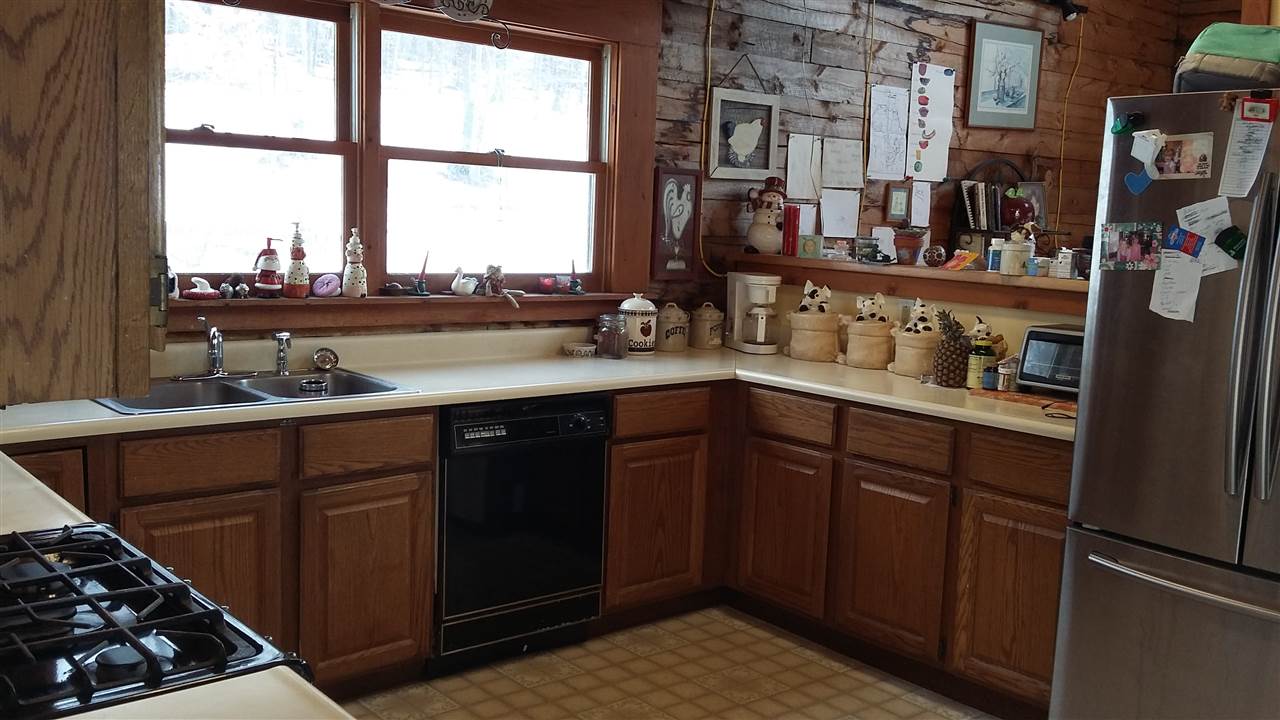 38 Orange Pond Road Grafton, NH 03240 - Photo 11 of 36 Gallery Image 11