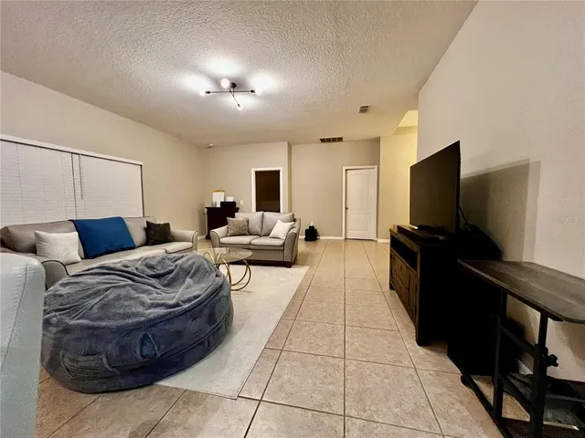 $2,550 | 3057 Brightwater Court, Kissimmee, FL 34744