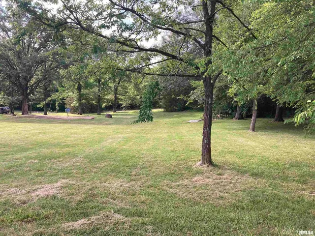 $38,900 | 110 Cherokee Drive, Goreville, IL 62939