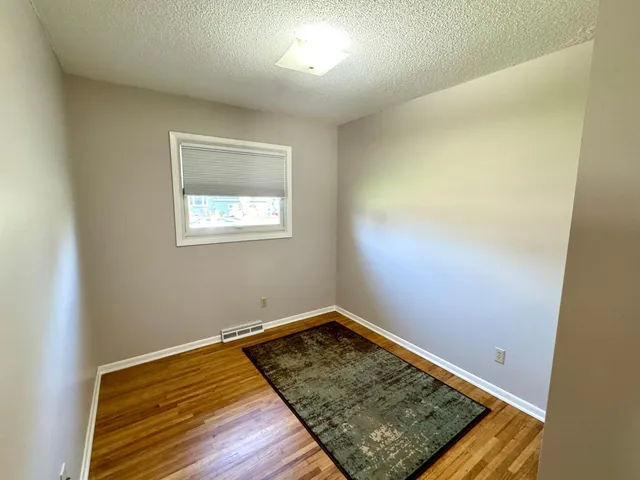 $285,000 | 506 7th Street Northeast, Stewartville, MN 55976