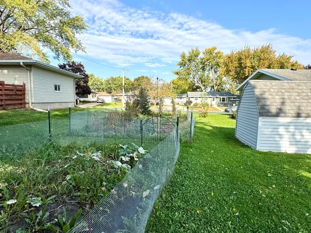 $285,000 | 506 7th Street Northeast, Stewartville, MN 55976