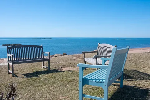 $548,500 | 1 Mansfield Grove Road, Unit 306, East Haven, CT 06512