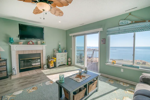 $548,500 | 1 Mansfield Grove Road, Unit 306, East Haven, CT 06512