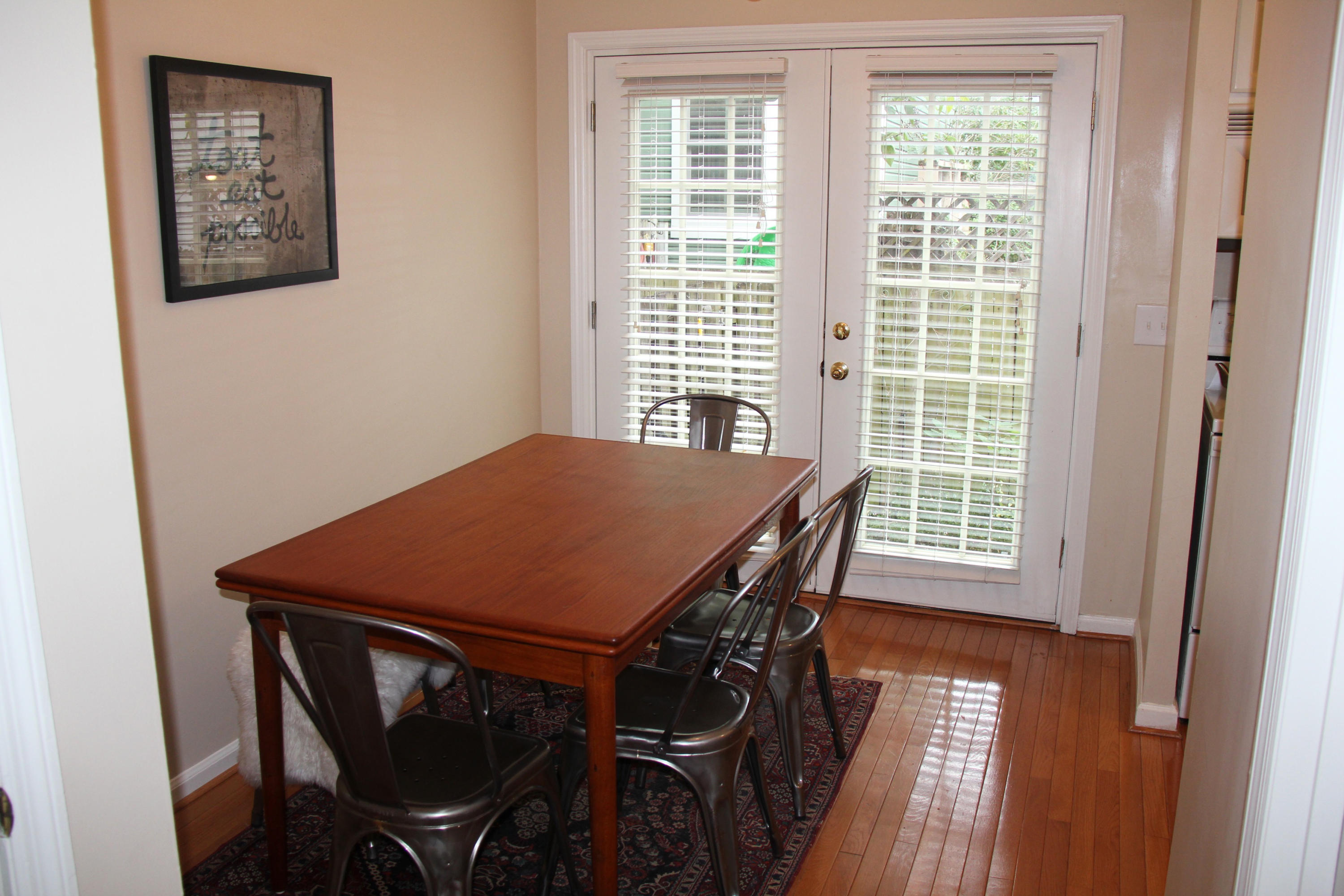 12 George Street, Unit B4 Charleston, SC 29401 - Photo 12 of 37 Dining Room