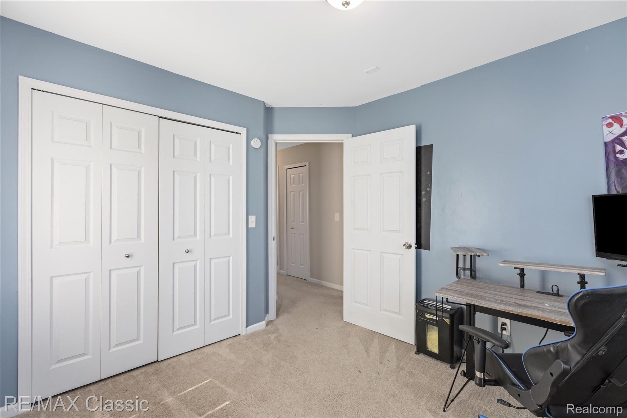 4181 South Wayne Road Wayne, MI 48184 - Photo 23 of 28 Bed 3