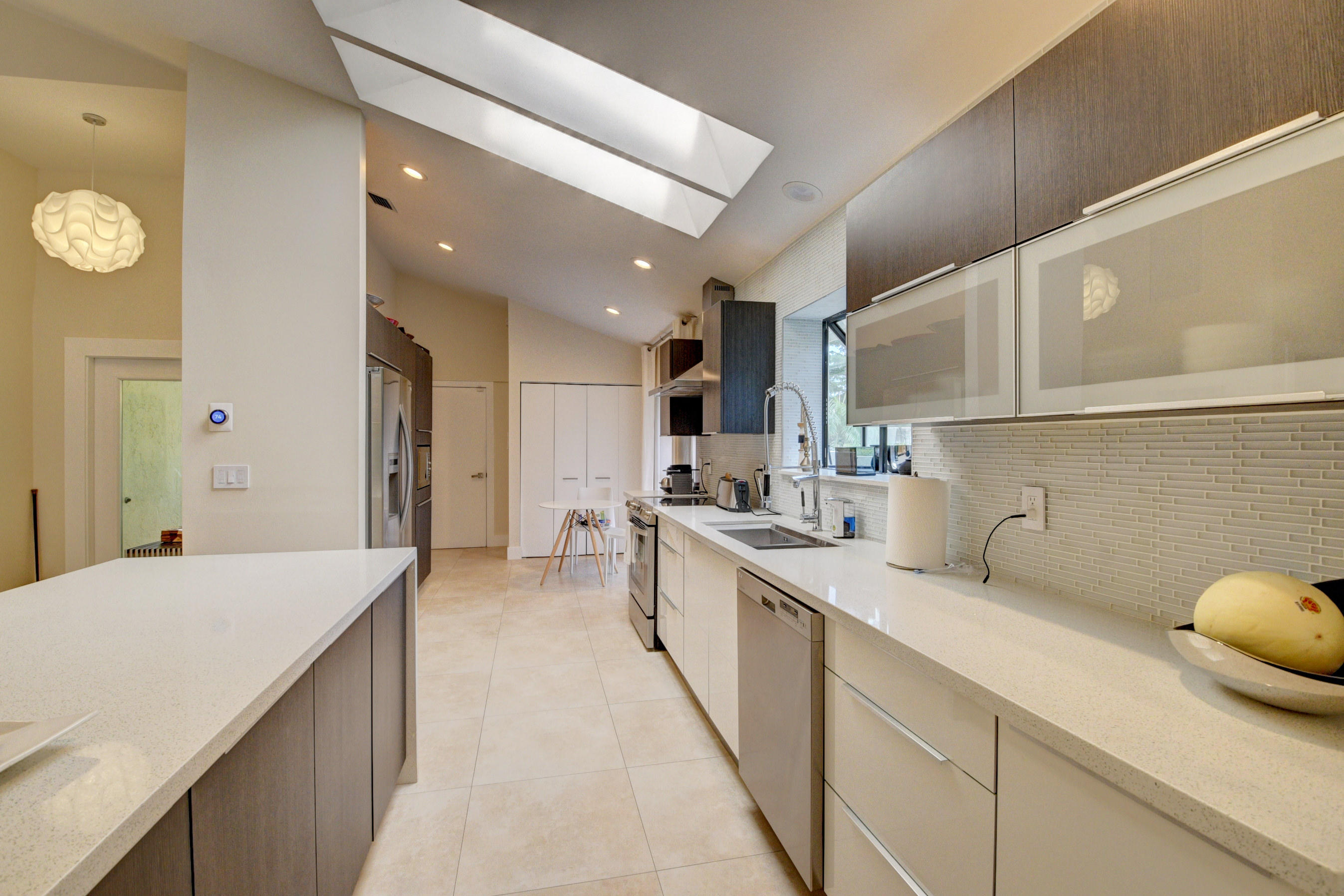 20109 Waters Edge Drive, Unit 301 Boca Raton, FL 33434 - Photo 9 of 38 DSC_3638_39_40_41_42