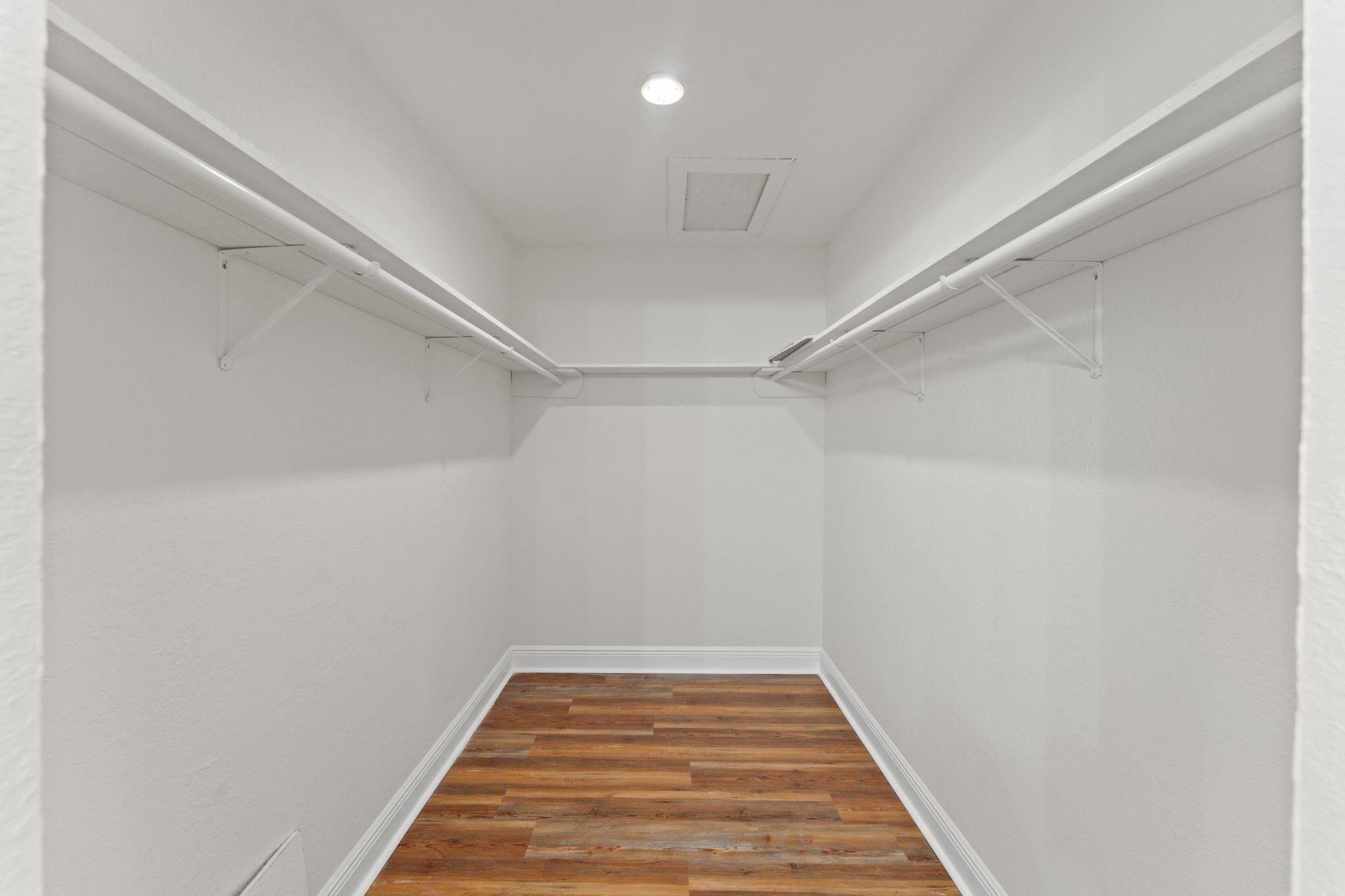 17761 County Road 28 Foley, AL 36535 - Photo 35 of 51 Walk In Closets