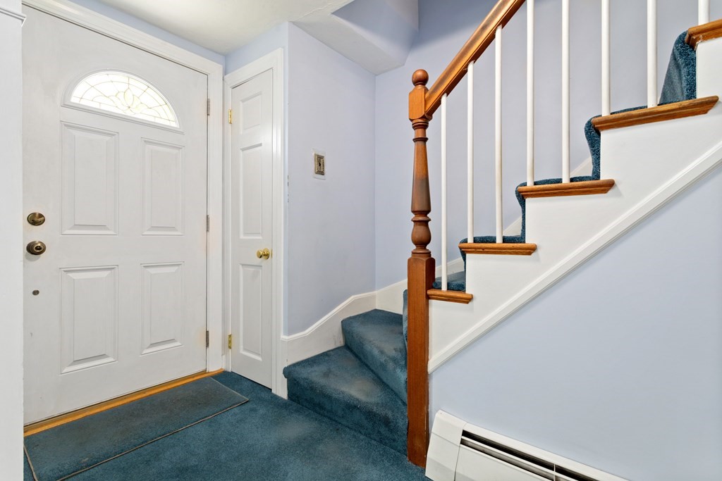 47 Outlook Road Wakefield, MA 01880 - Photo 7 of 42 Gallery Image 7