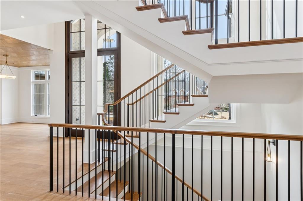 4635 Whitestone Way Suwanee, GA 30024 - Photo 12 of 100