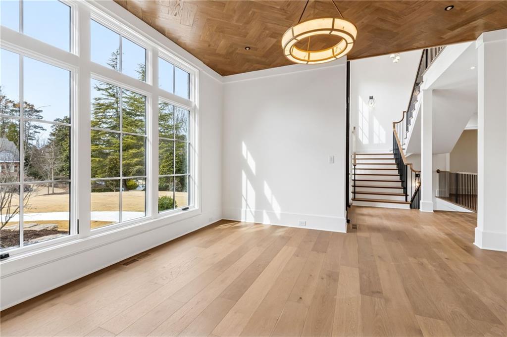 4635 Whitestone Way Suwanee, GA 30024 - Photo 16 of 100