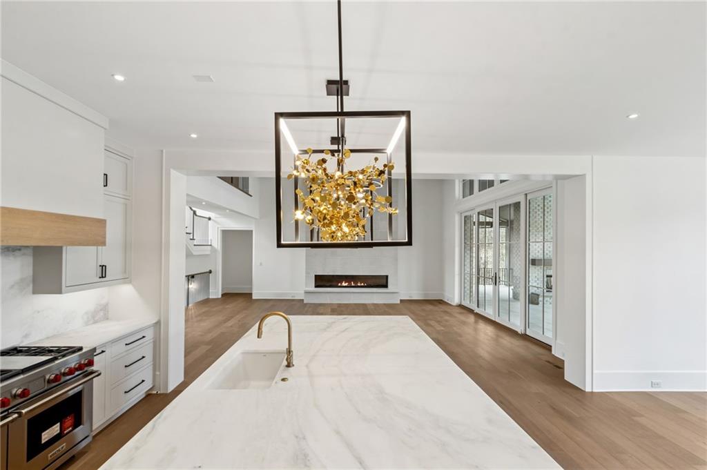 4635 Whitestone Way Suwanee, GA 30024 - Photo 37 of 100