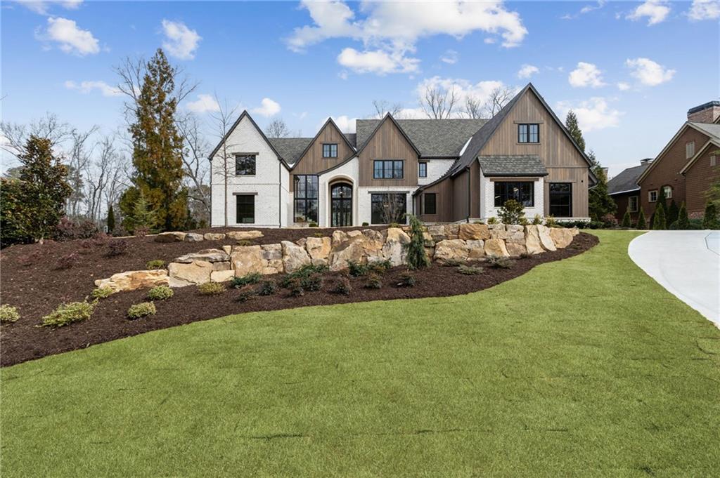 4635 Whitestone Way Suwanee, GA 30024 - Photo 4 of 100