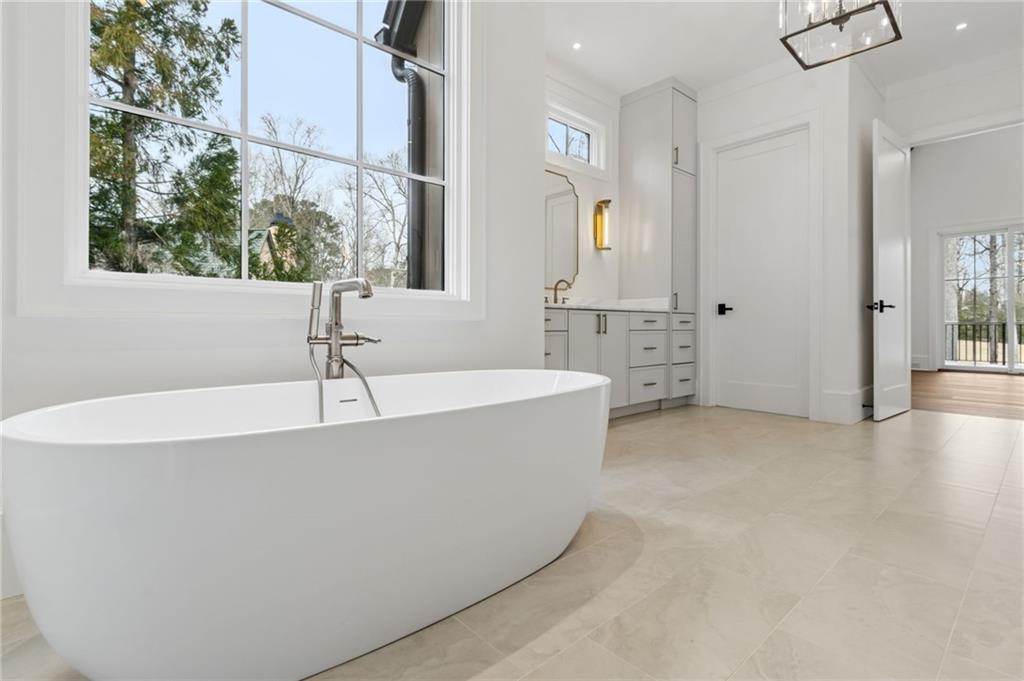 4635 Whitestone Way Suwanee, GA 30024 - Photo 67 of 100