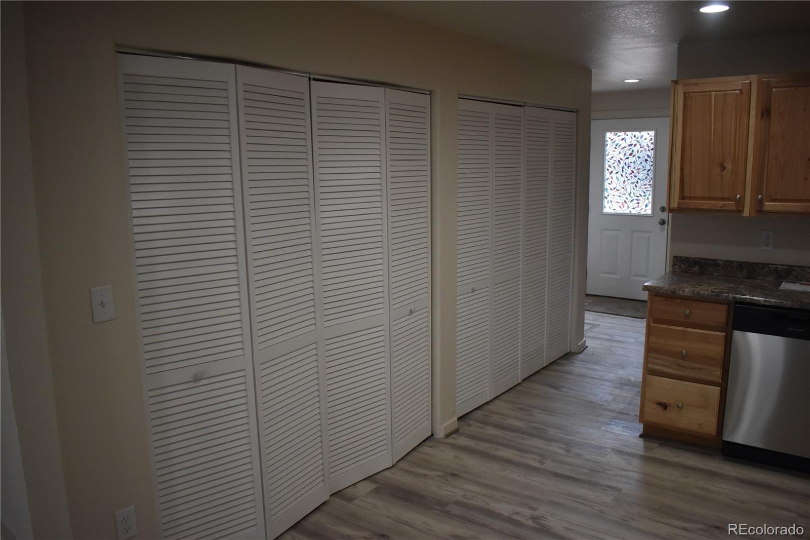 805 Raton Avenue La Junta, CO 81050 - Photo 11 of 26