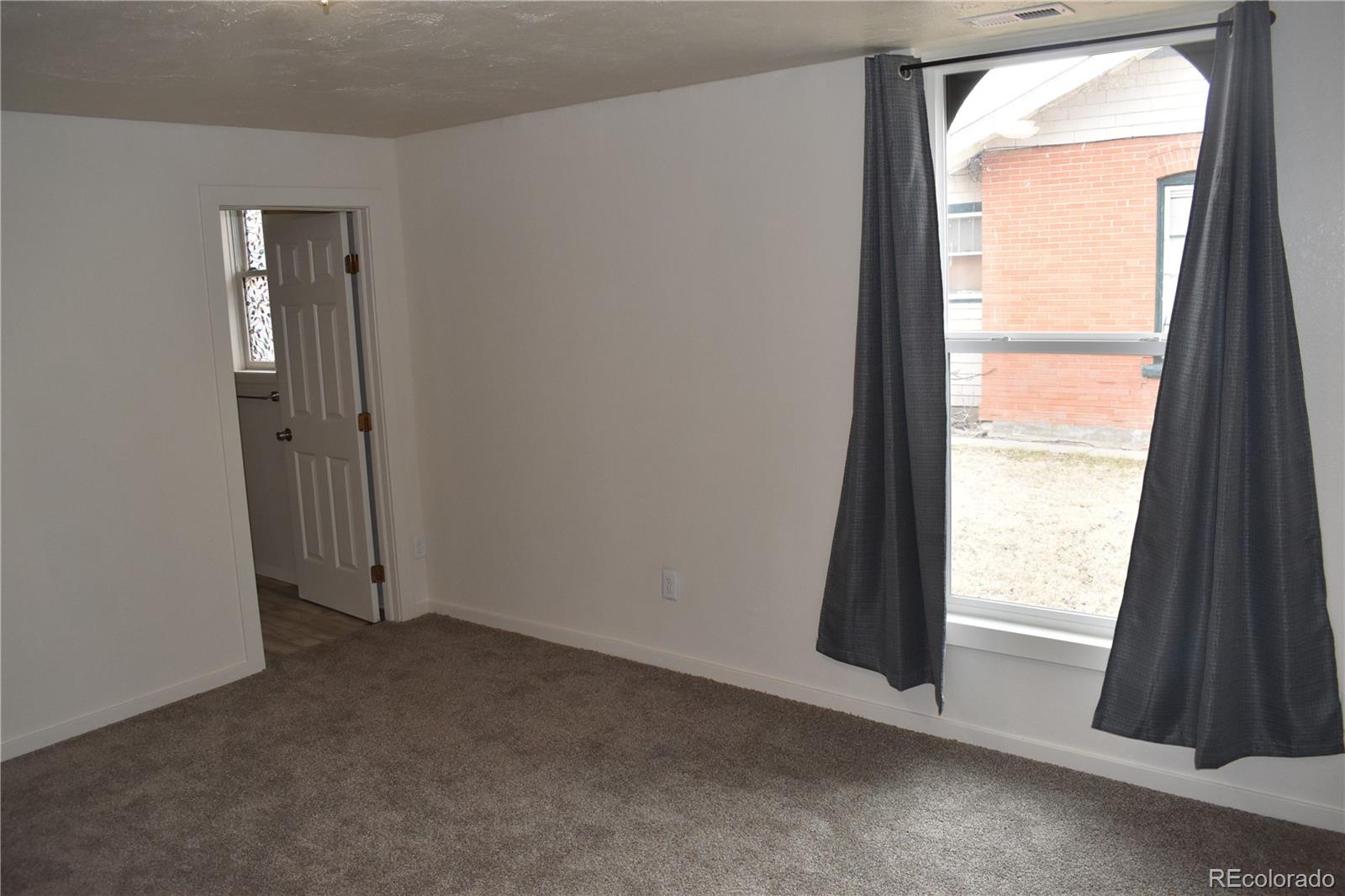 805 Raton Avenue La Junta, CO 81050 - Photo 12 of 26