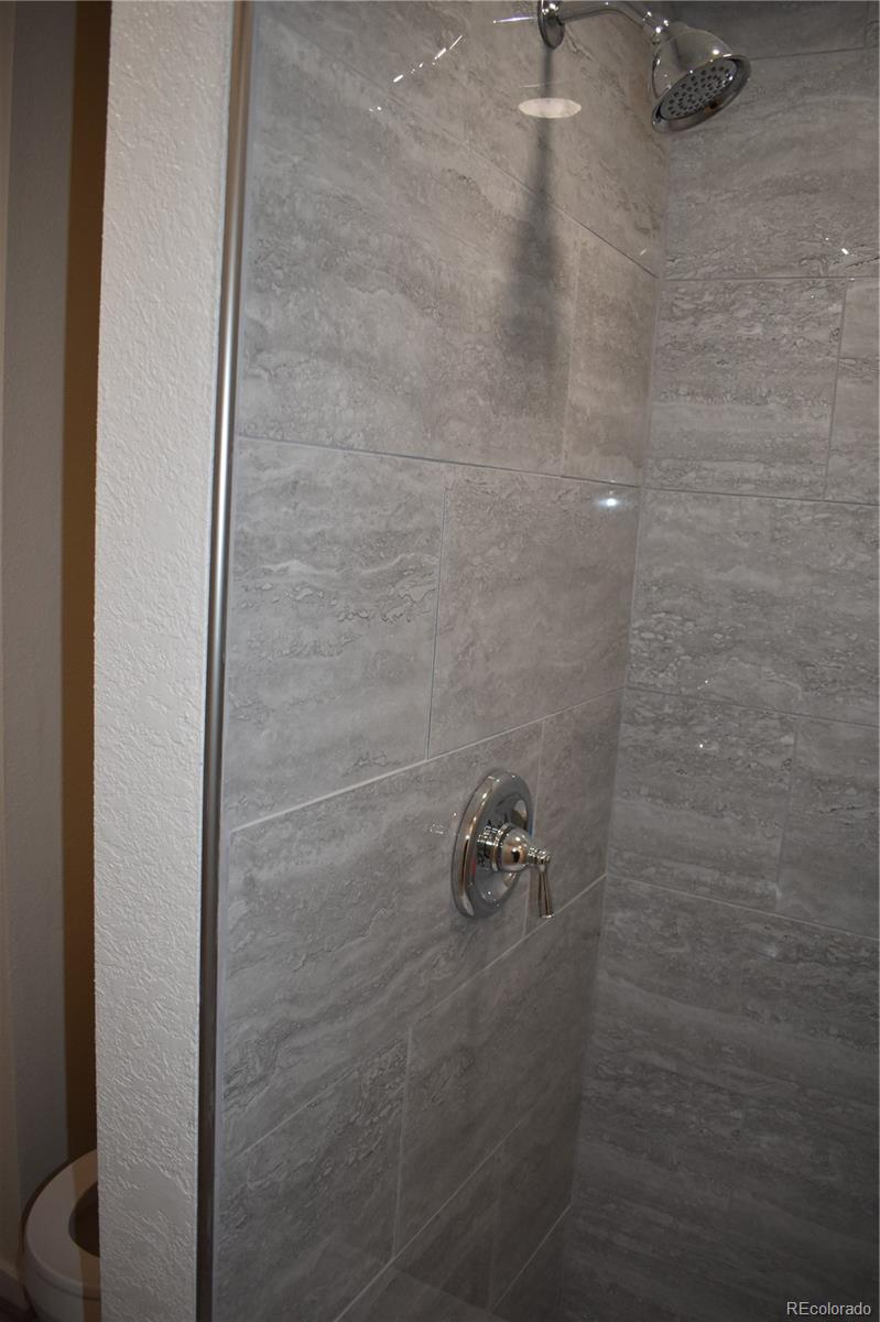 805 Raton Avenue La Junta, CO 81050 - Photo 18 of 26