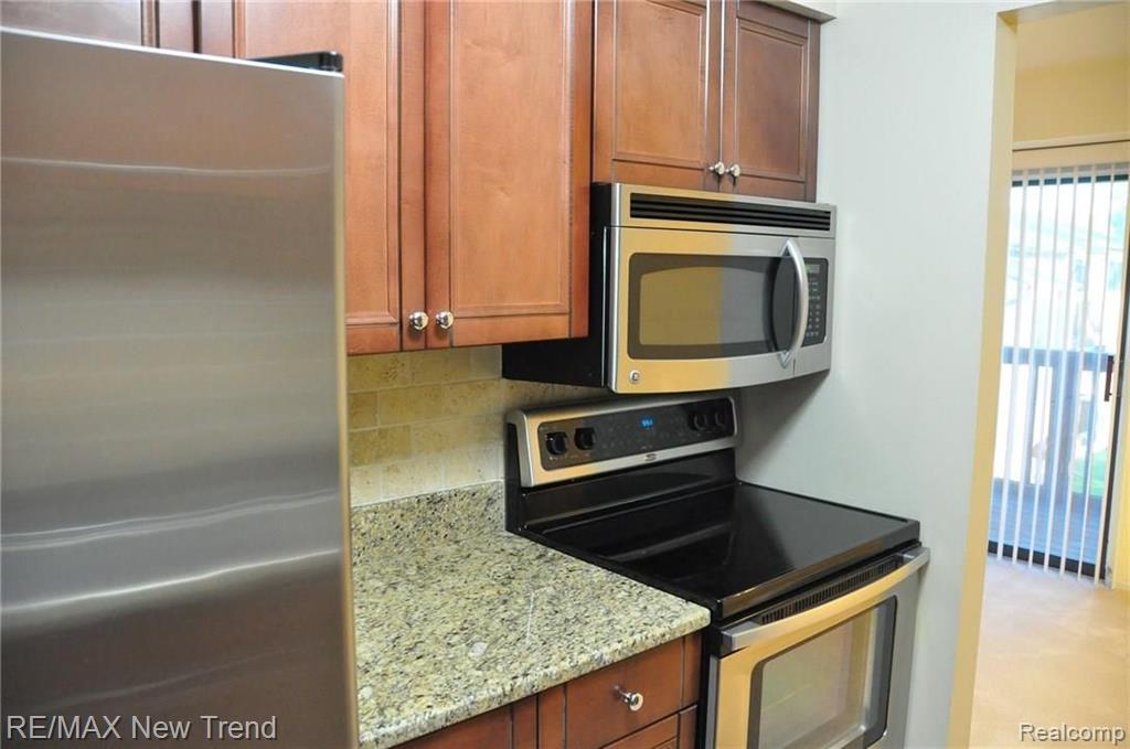 30042 Twelve Mile Road, Unit 57 Farmington, MI 48334 - Photo 27 of 29