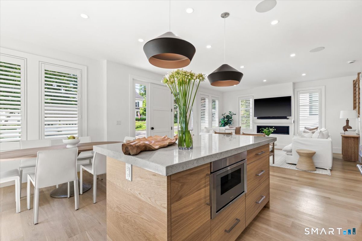 6 Down River Road, Unit 2 New Canaan, CT 06840 - Photo 14 of 33 Gallery Image 14