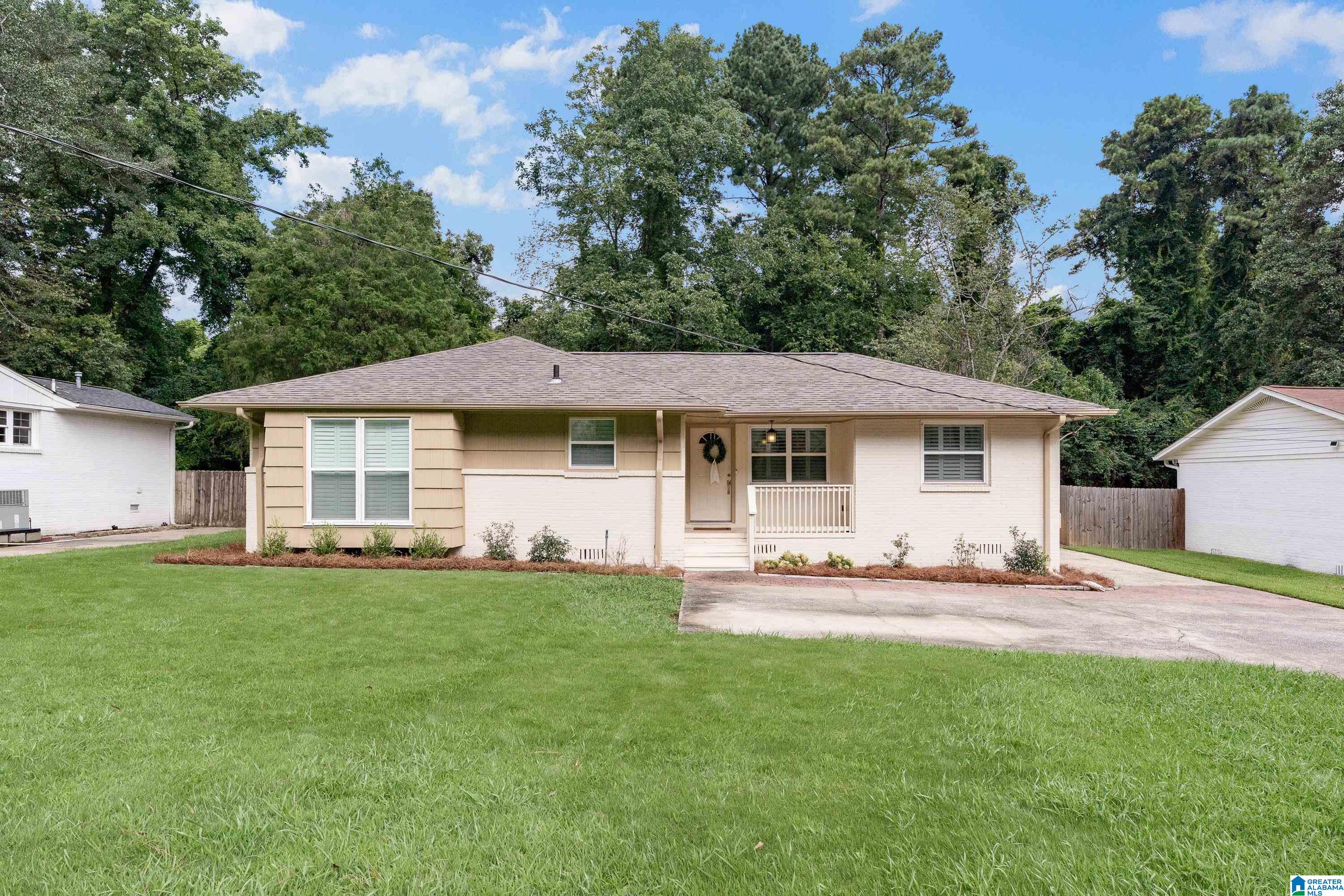 1620 Cresthill Road Birmingham, AL 35213 - Photo 2 of 33