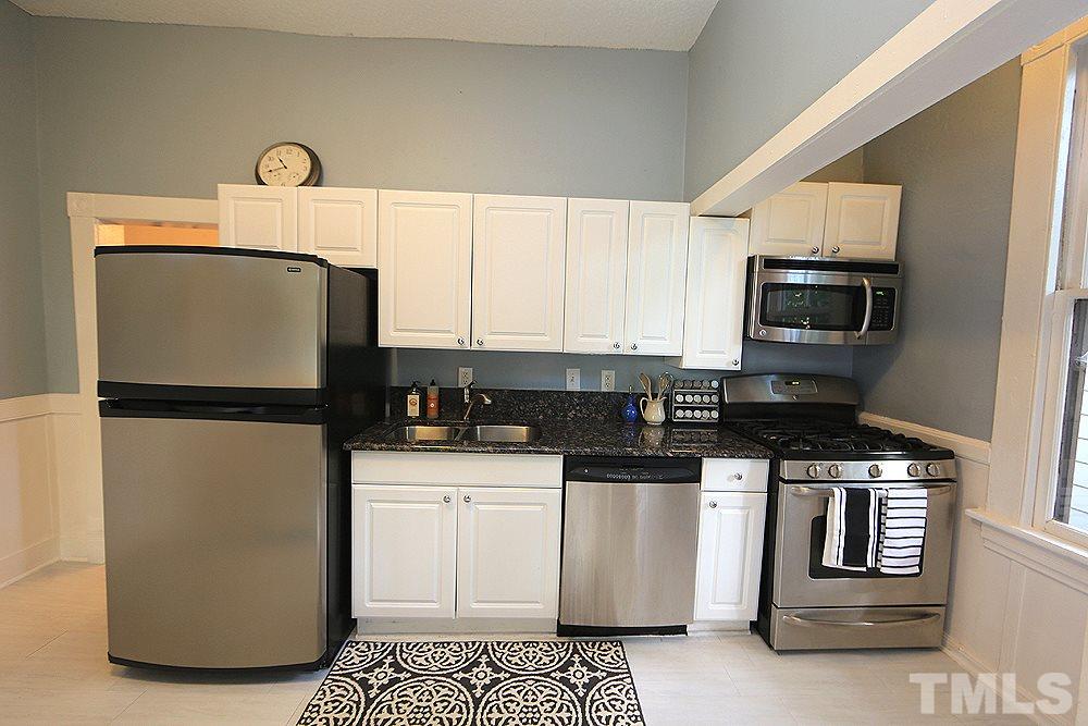 308 Linden Avenue Raleigh, NC 27601 - Photo 13 of 24