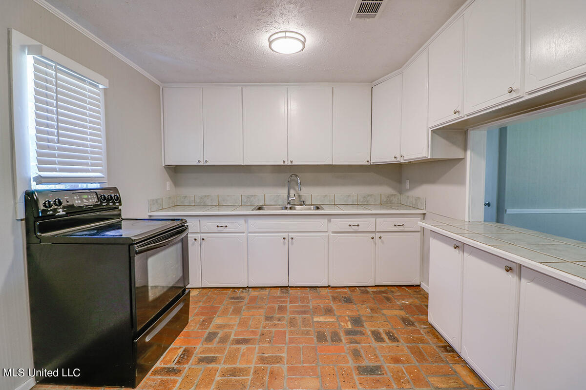 282 Tom Hempstead Road Lucedale, MS 39452 - Photo 11 of 30 11