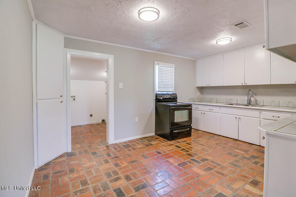282 Tom Hempstead Road Lucedale, MS 39452 - Photo 9 of 30 9