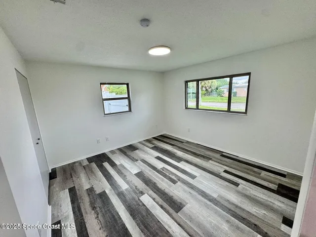 $2,100 | 789 Walnut Drive, Melbourne, FL 32935