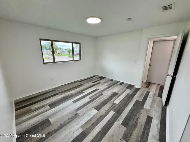 $2,100 | 789 Walnut Drive, Melbourne, FL 32935