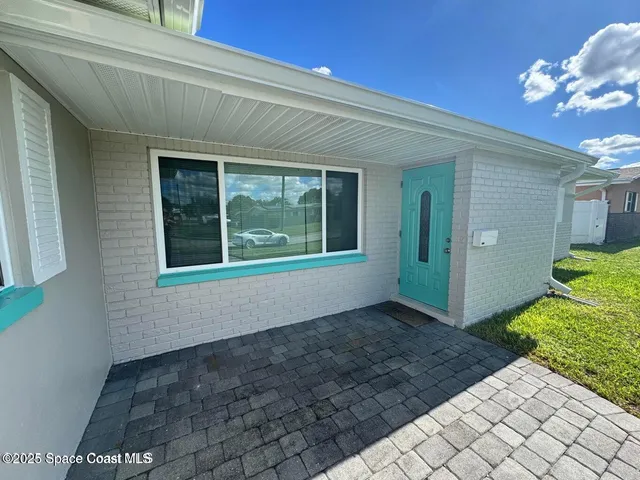 $2,100 | 789 Walnut Drive, Melbourne, FL 32935