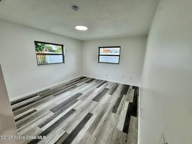 $2,100 | 789 Walnut Drive, Melbourne, FL 32935