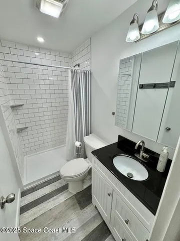 $2,100 | 789 Walnut Drive, Melbourne, FL 32935