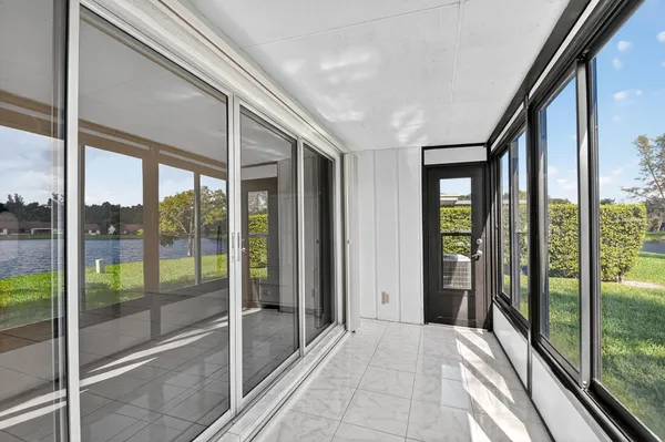 $330,000 | 20 Camden Lane, Boynton Beach, FL 33426