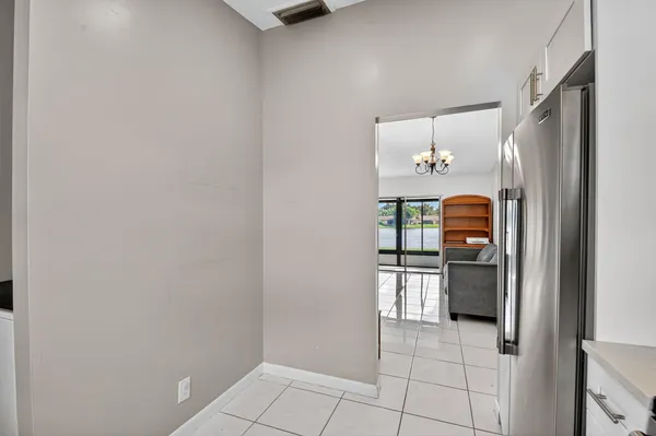 $330,000 | 20 Camden Lane, Boynton Beach, FL 33426