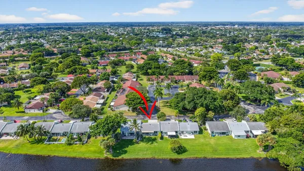$330,000 | 20 Camden Lane, Boynton Beach, FL 33426
