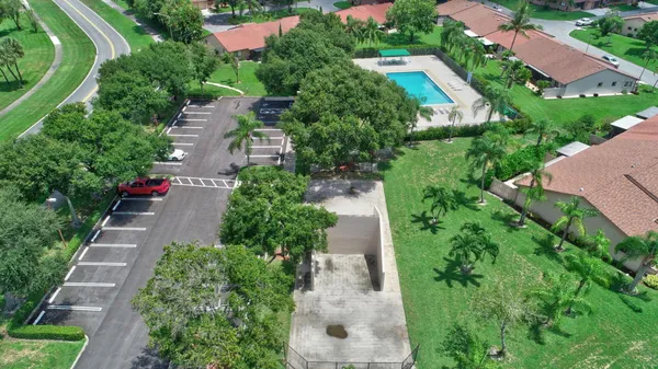 $330,000 | 20 Camden Lane, Boynton Beach, FL 33426