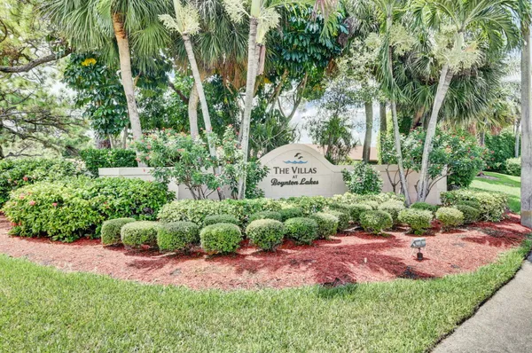 $330,000 | 20 Camden Lane, Boynton Beach, FL 33426