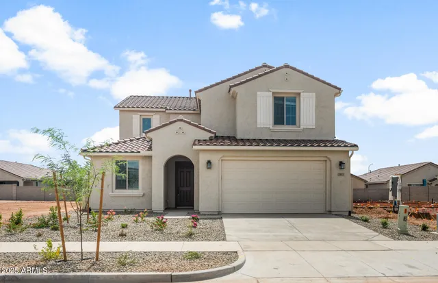 $652,990 | 1465 West Treasure Trail, Apache Junction, AZ 85120