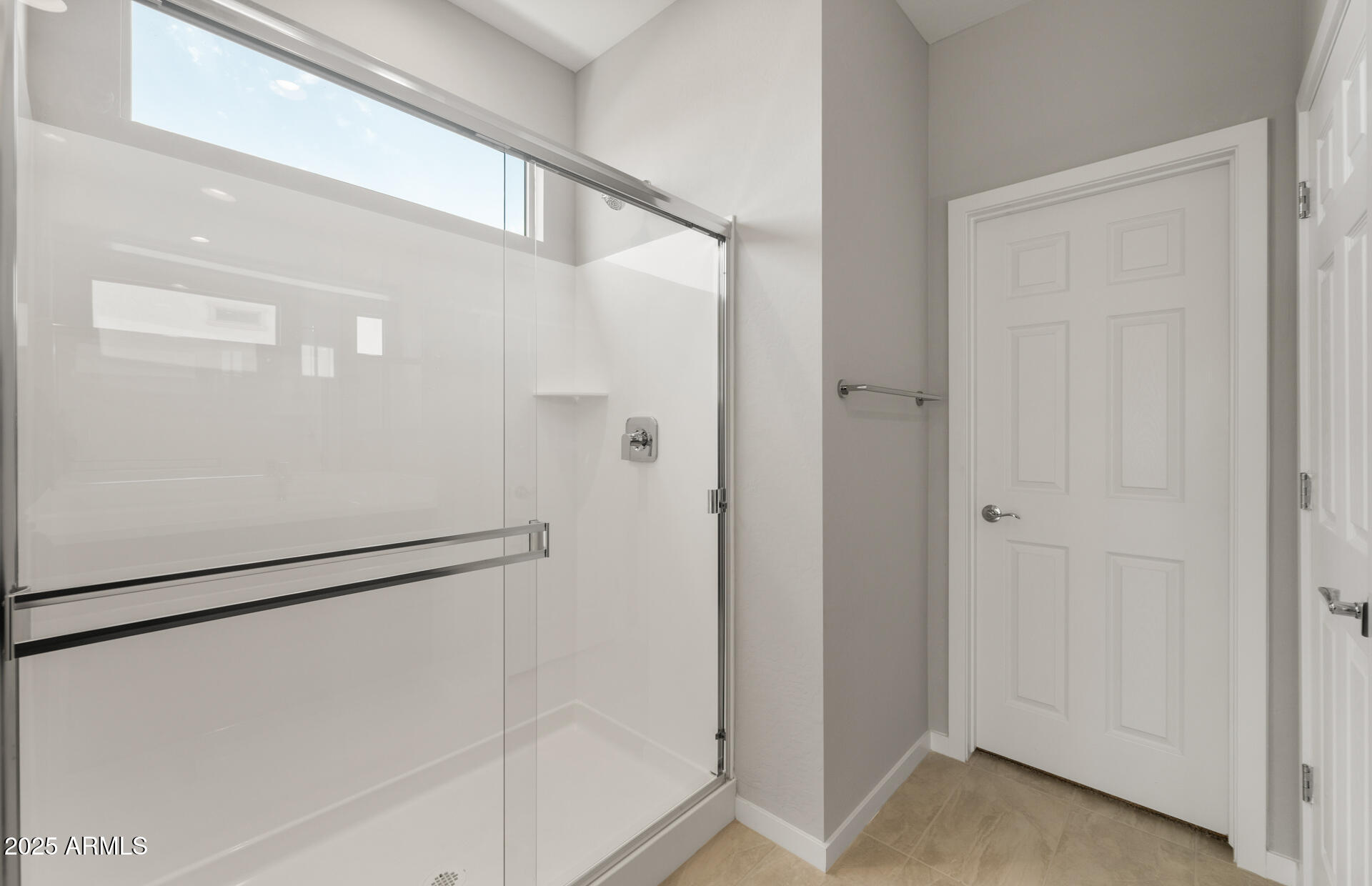 1465 West Treasure Trail Apache Junction, AZ 85120 - Photo 22 of 33 Owner's Bathroom