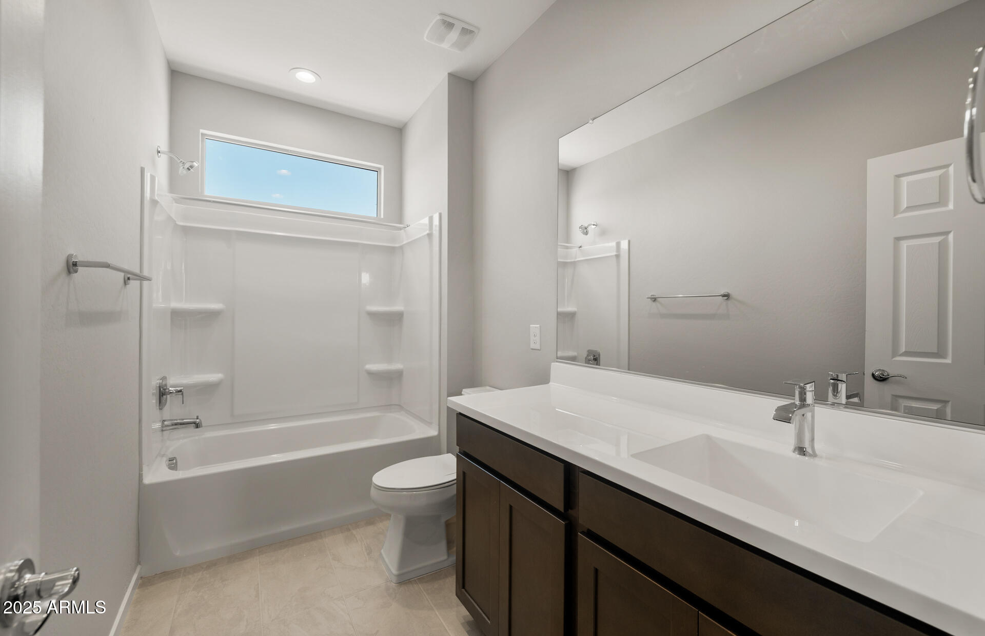 1465 West Treasure Trail Apache Junction, AZ 85120 - Photo 29 of 33 Bathroom