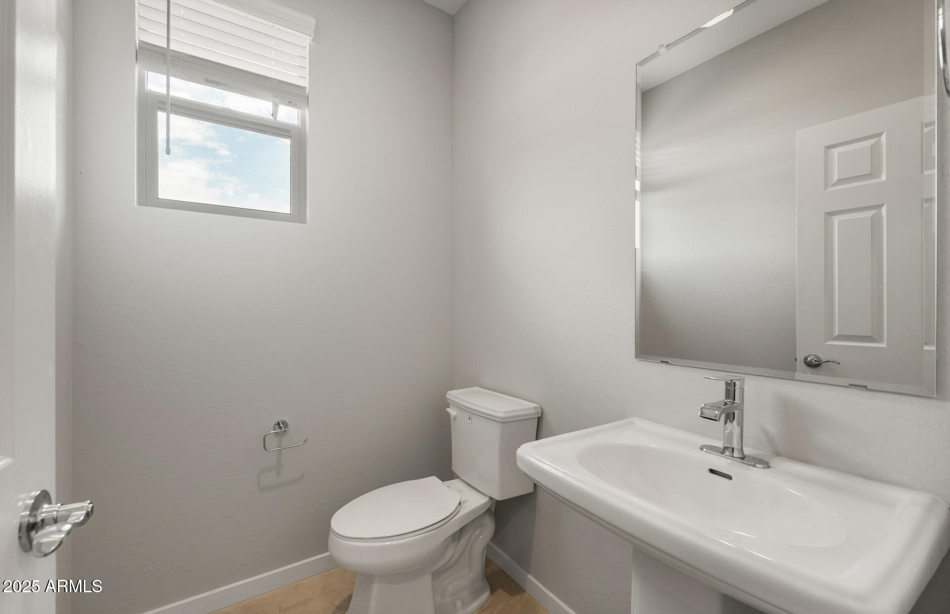 1465 West Treasure Trail Apache Junction, AZ 85120 - Photo 6 of 33 Powder Room