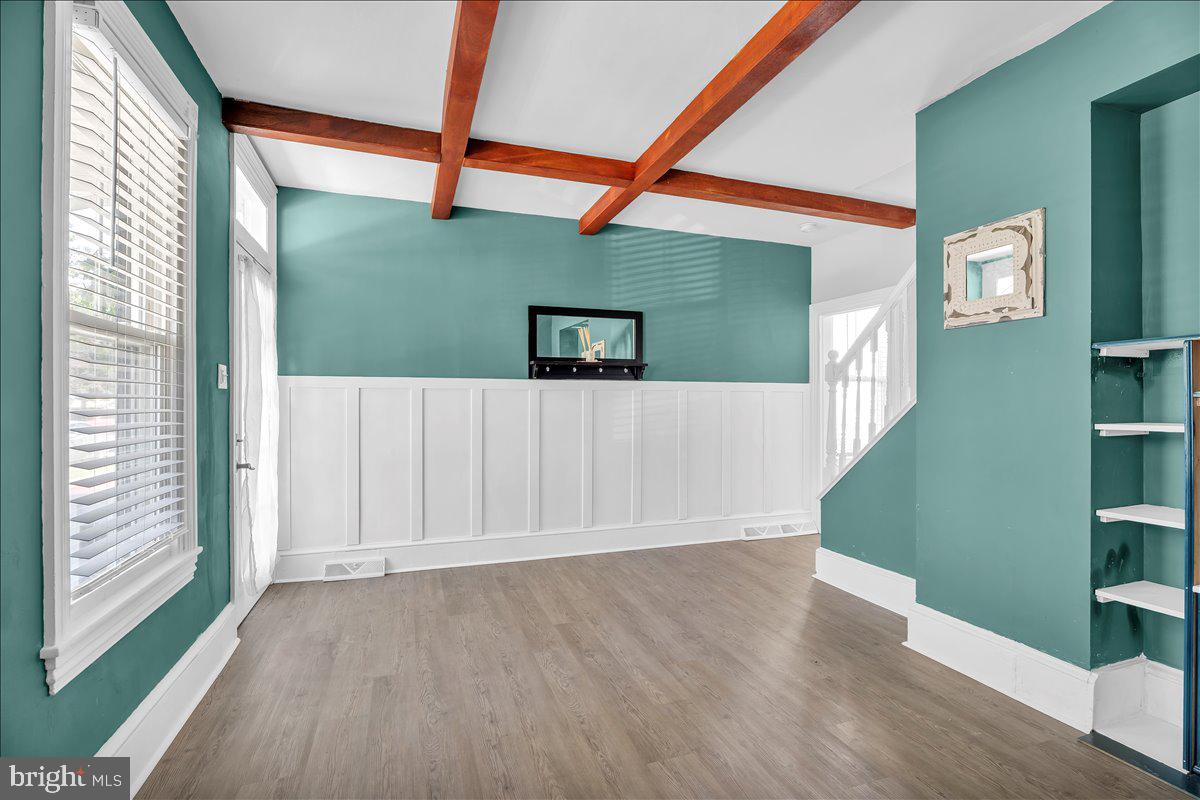 64 East Centre Street Woodbury, NJ 08096 - Photo 5 of 23