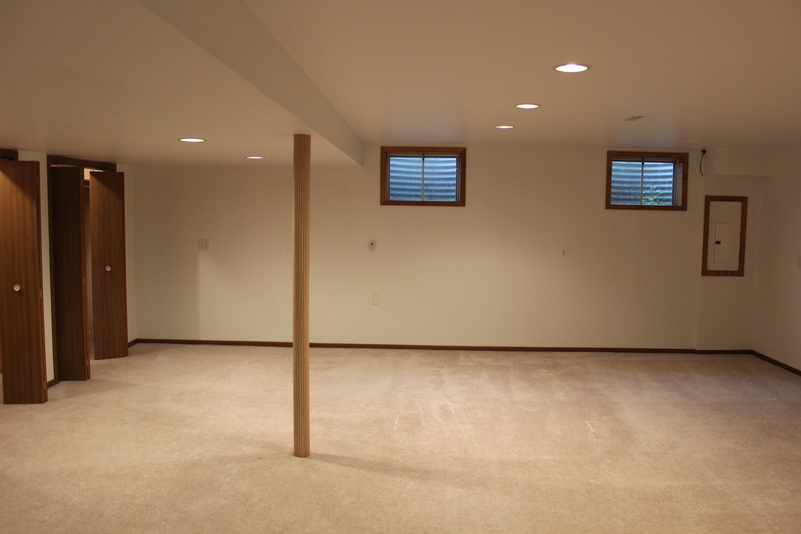 737 Alice Place Elgin, IL 60123 - Photo 16 of 28 a view of an empty room