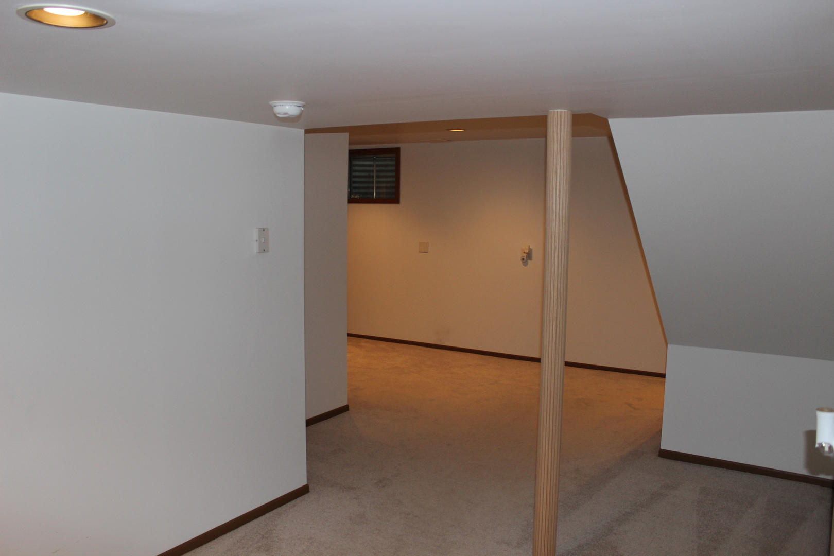 737 Alice Place Elgin, IL 60123 - Photo 20 of 28 a view of an empty room