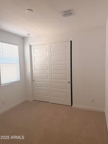 an empty room with a empty space