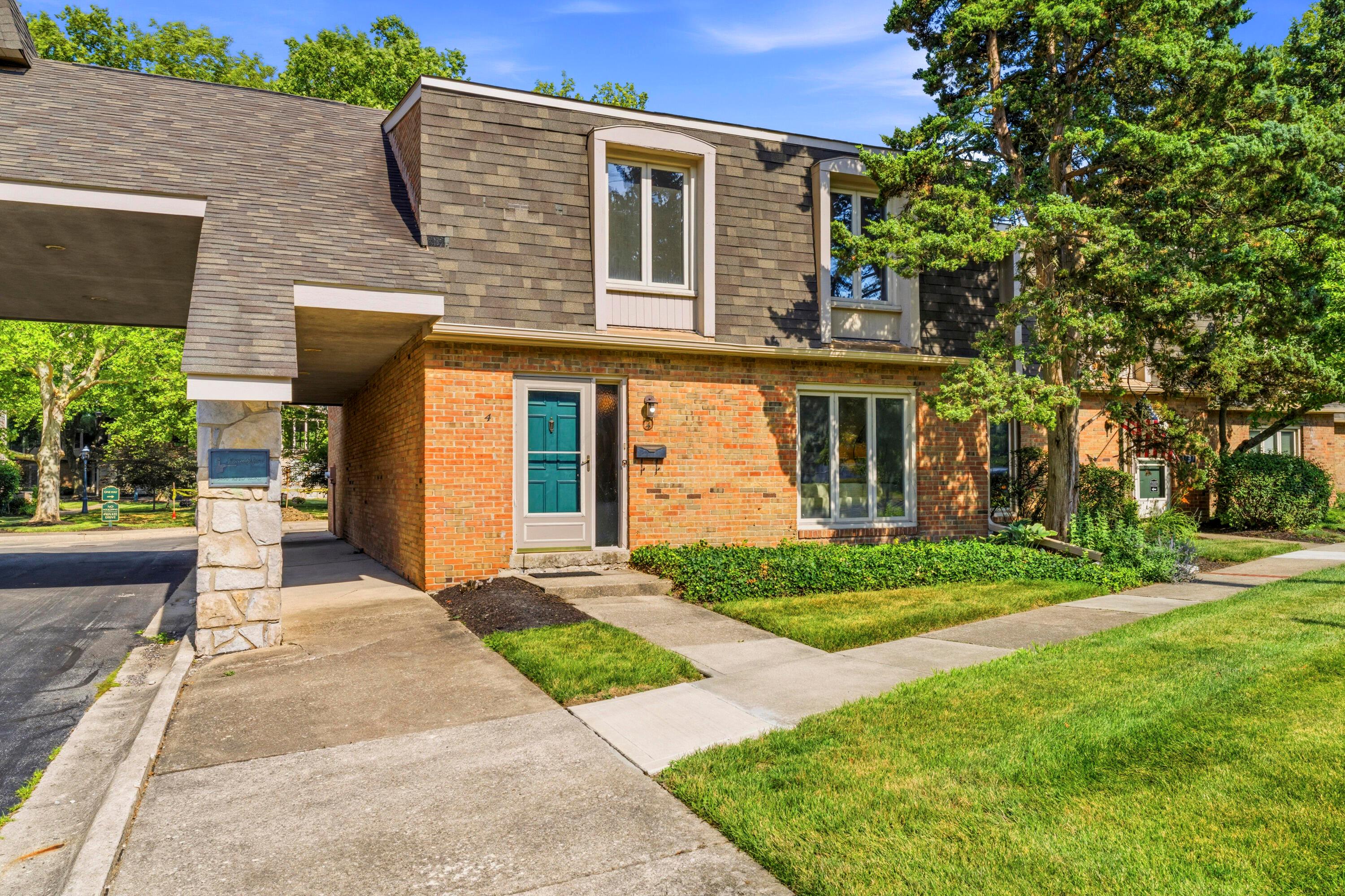 3600 Reed Road, Unit 4 Upper Arlington, OH 43220 - Photo 2 of 42 Front of Home