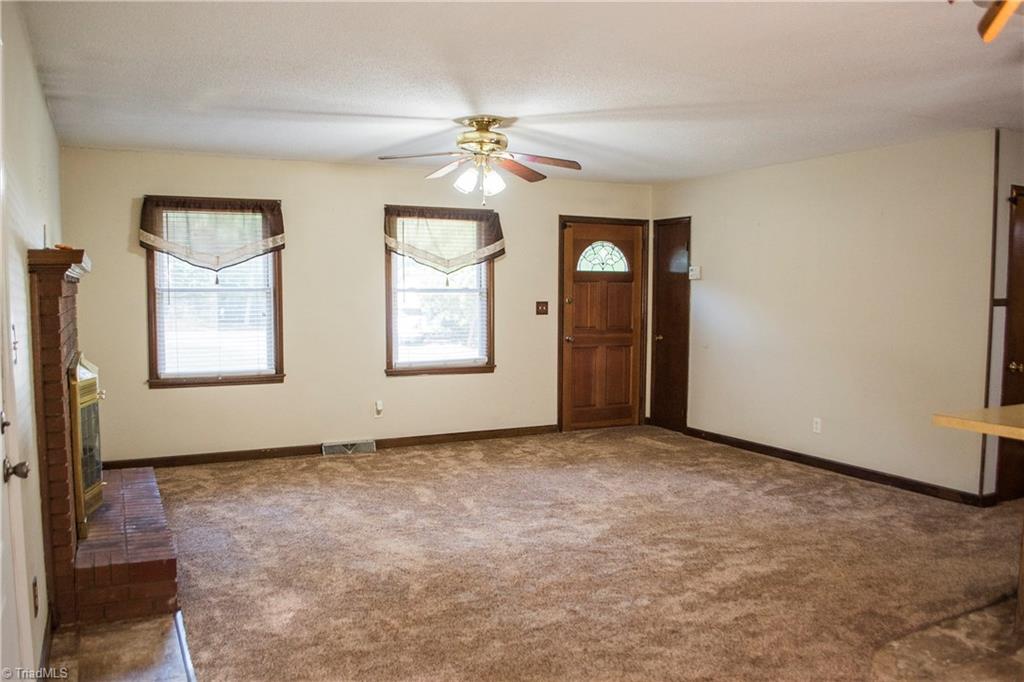 433 Cambridge Road Lexington, NC 27292 - Photo 7 of 30 Gallery Image 7