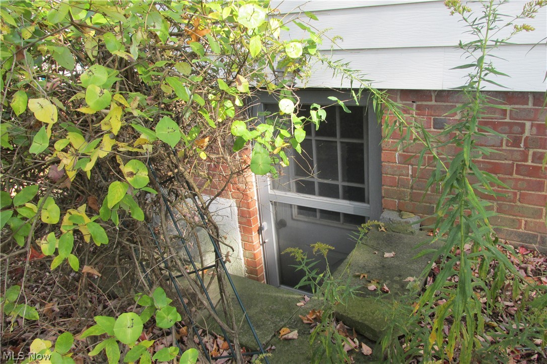 7956 Walton Road Walton Hills, OH 44146 - Photo 34 of 35 Gallery Image 34