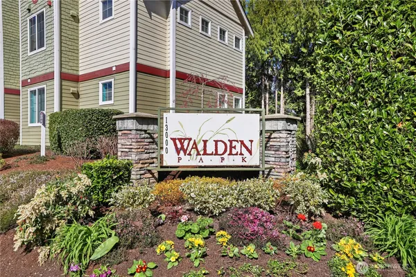 a view of sign board