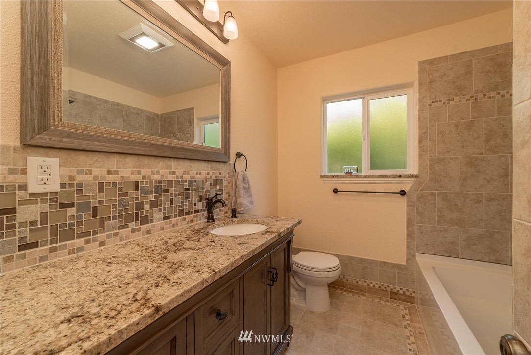 3311 Columbia Heights Road Longview, WA 98632 - Photo 16 of 26 Gallery Image 16