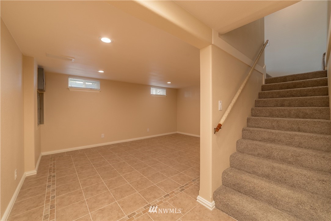 3311 Columbia Heights Road Longview, WA 98632 - Photo 18 of 26 Gallery Image 18